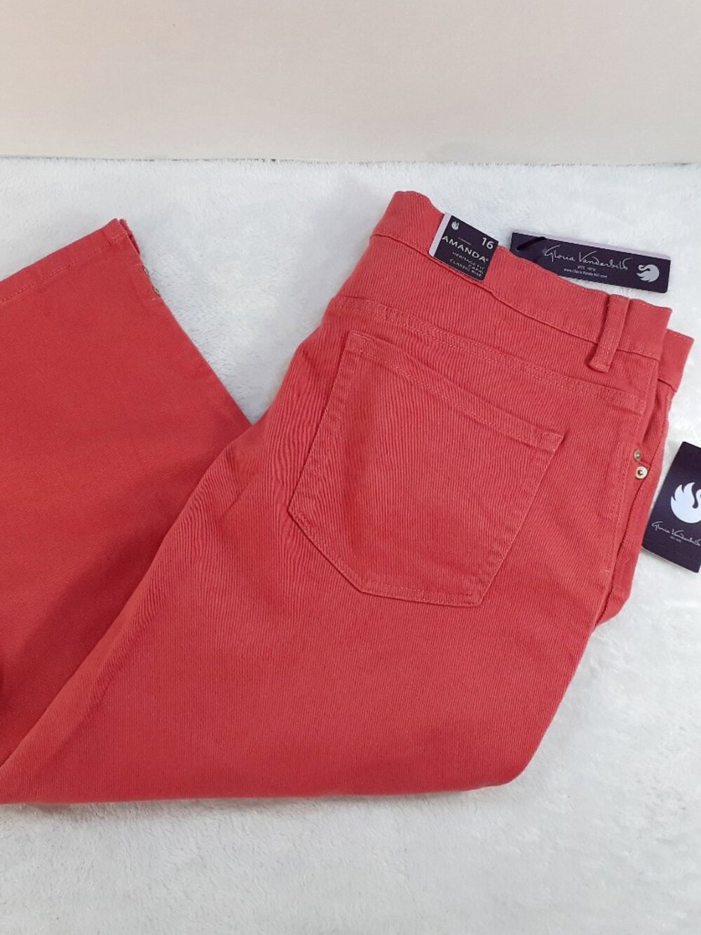 Gloria Vanderbilt Amanda Capri Jeans Size 16 Rose Balm Stretch NWT